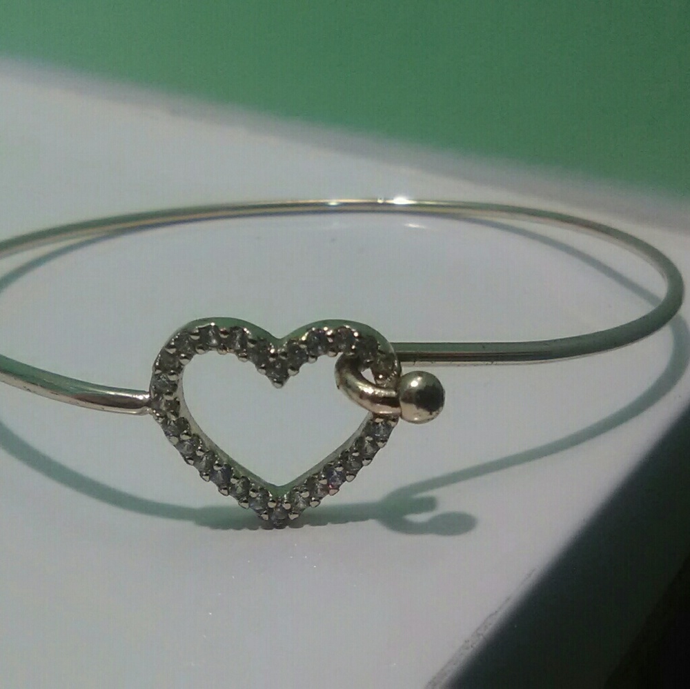 Heart bracelet